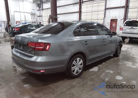 2017 Volkswagen Jetta 1.4T S z USA, uszkodzony, nr VIN 3VW2B7AJXHM401970